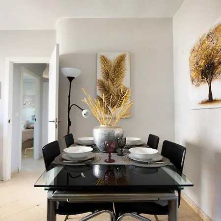 Centric In A Cozy Homestay *